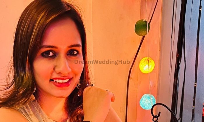 Deepthi makeup artist